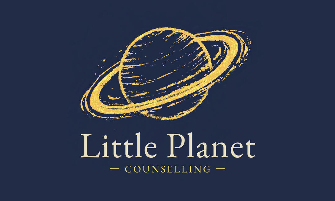 Little Planet Psychotherapy is a journey to grow with kindness and curiosity. 小行星輔導是一趟帶著善良與好奇的成長之旅。